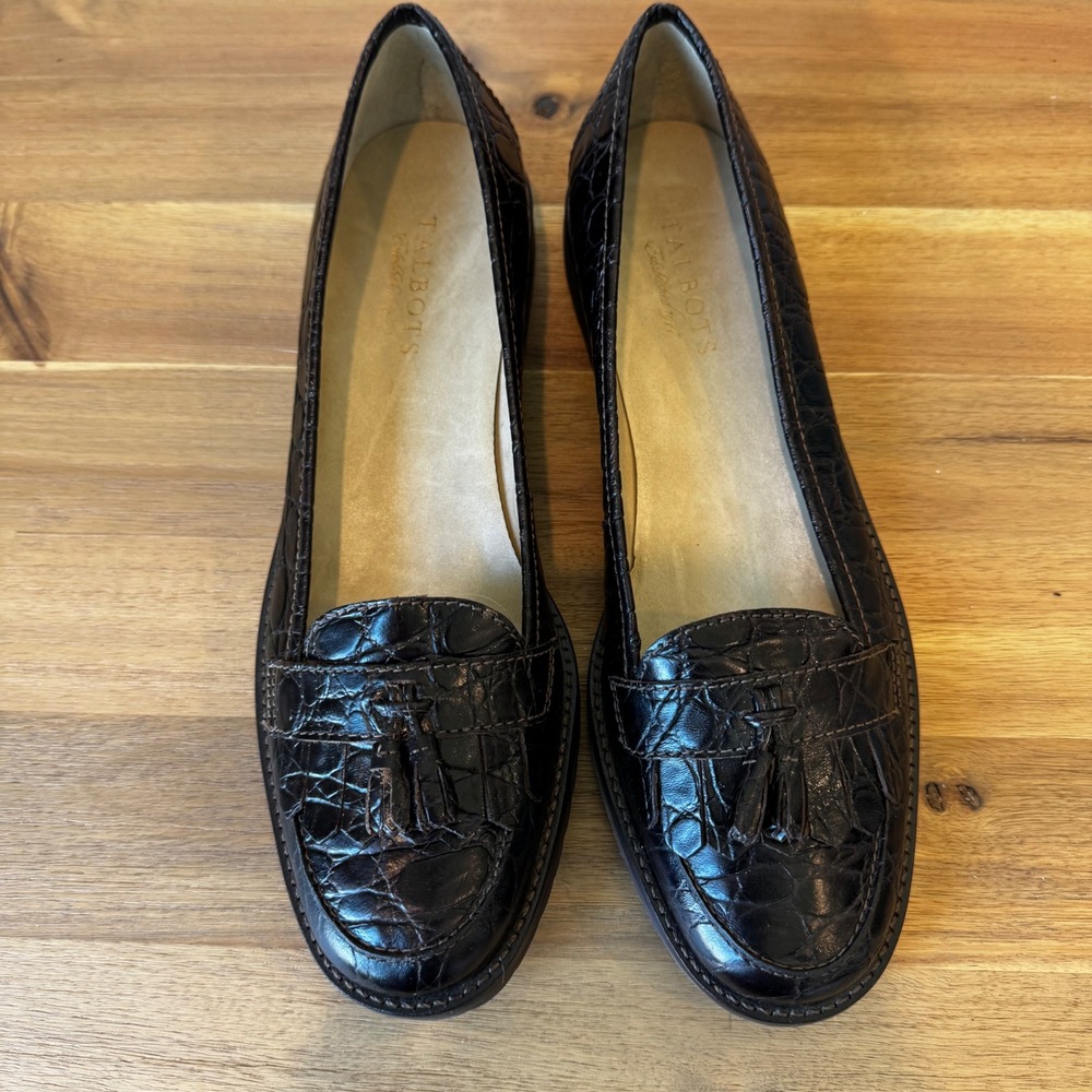 Talbots Women 9 Dark Brown Croc Embossed Leather Tassel Loafers Low Heel Shoes - Picture 7 of 14